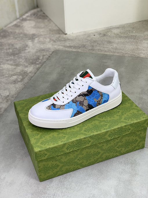 グッチ クラシックカジュアルメンズシューズ