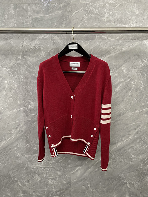 トムブラウンコピー 新しい馬柄ニットカーディガン