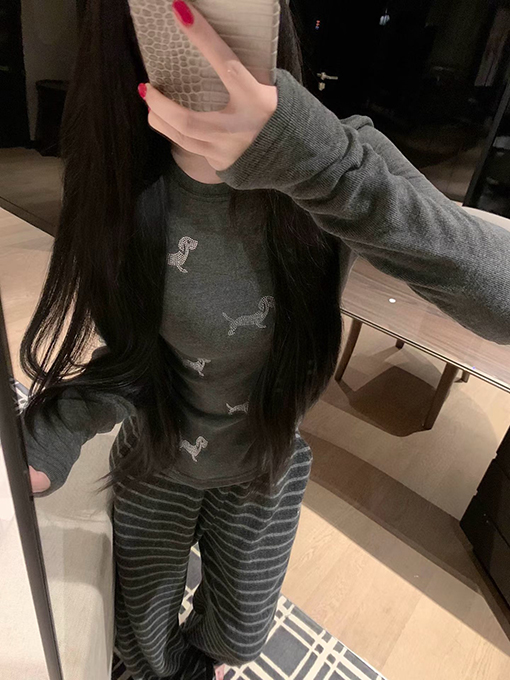 トムブラウン レディースラインストーンパピーフリース裏地スリムフィット長袖ベースレイヤーシャツ