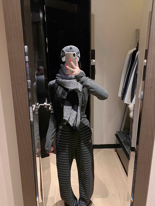 トムブラウン レディースラインストーンパピーフリース裏地スリムフィット長袖ベースレイヤーシャツ