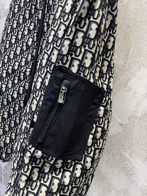 ディオールスーパーコピー 新しいモノグラムジャケット