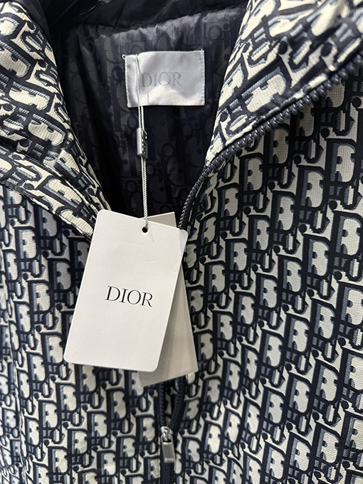 ディオールスーパーコピー 新しいモノグラムジャケット