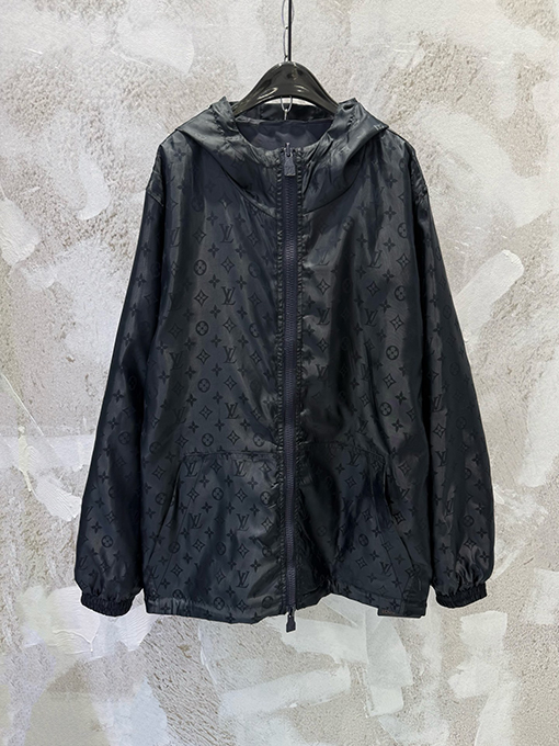 ルイヴィトン リバーシブルウィンドブレーカージャケット