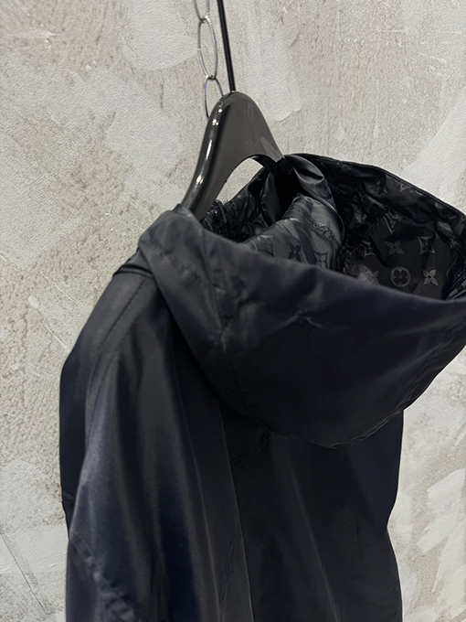 ルイヴィトン リバーシブルウィンドブレーカージャケット