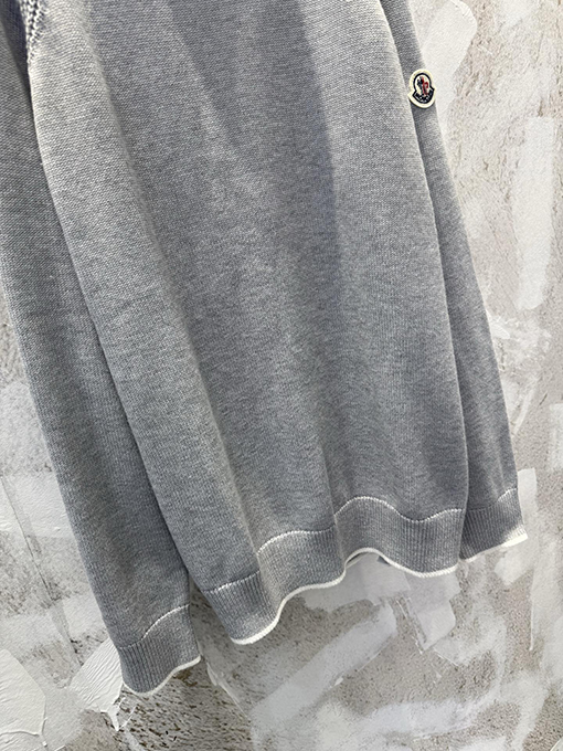 モンクレールスーパーコピー ピュアウールのロゴタートルネックニット長袖セーター