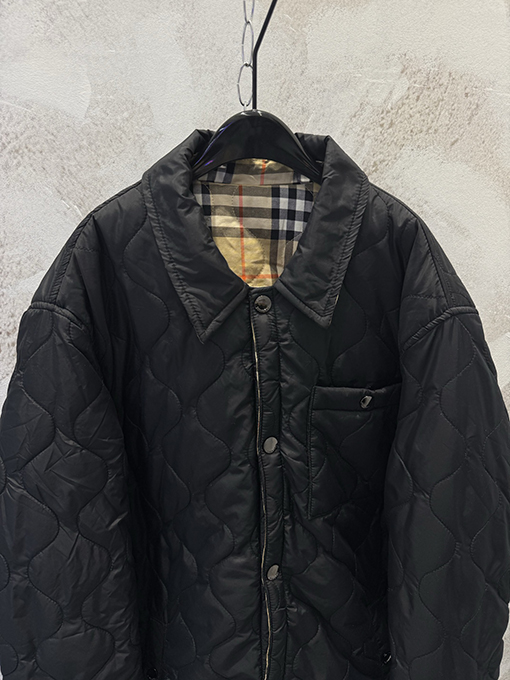 バーバリー ダイヤモンド柄ポケットリバーシブルジャケット