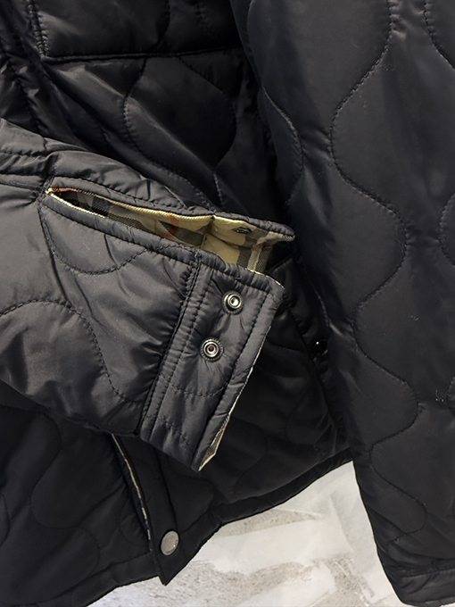 バーバリー ダイヤモンド柄ポケットリバーシブルジャケット