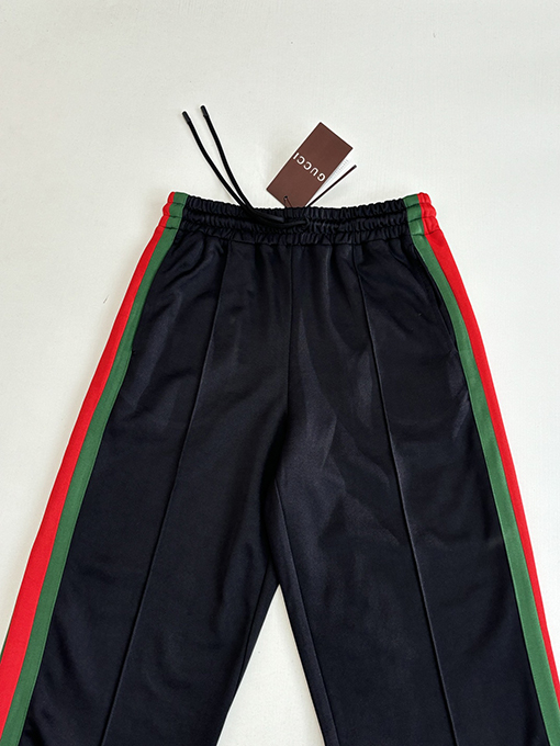 グッチ サイドステッチプレーンニットドローストリングカジュアルパンツ