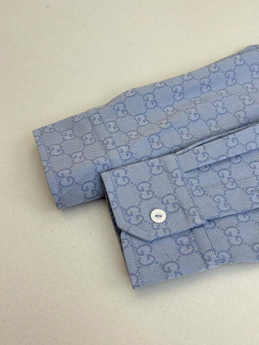 グッチ 限定馬年馬術スポーツ刺繍入りダブルGプリントシャツ