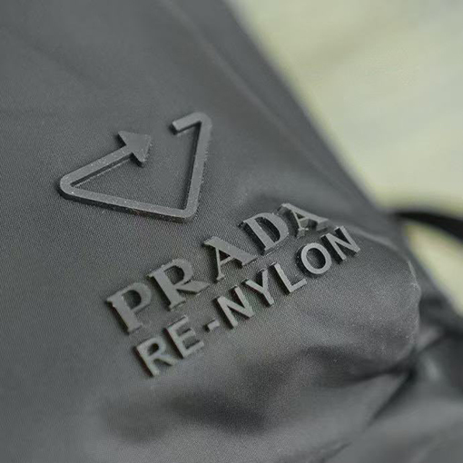 プラダコピー 新しいハイキングバックパック