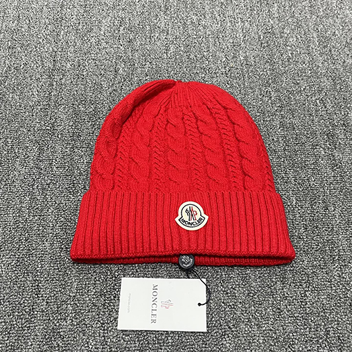 モンクレール クラシックなウール混紡ニット帽