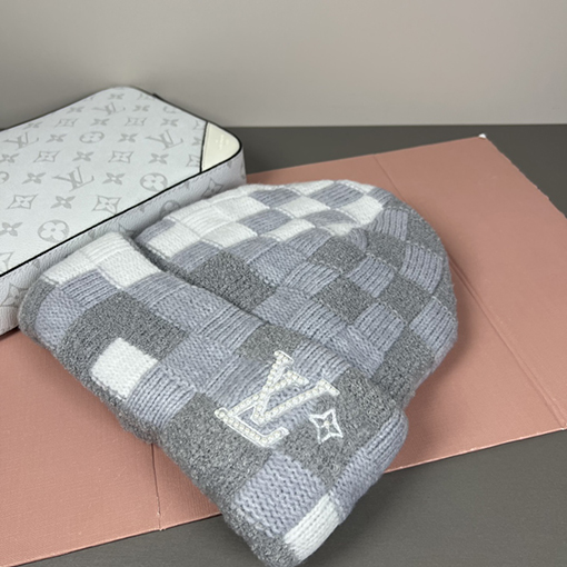 ルイヴィトンスーパーコピー LV 両面ウールニットビーニー