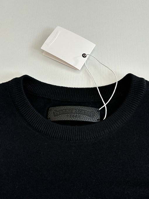 クロムハーツスーパーコピー クロスのスクロール刺繍ウールニットセーター