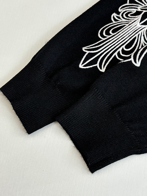 クロムハーツスーパーコピー クロスのスクロール刺繍ウールニットセーター