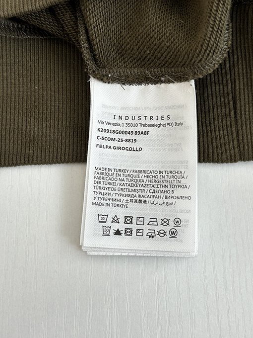 モンクレール ロゴスリーブポケットパッチワーククルーネックスウェットシャツ