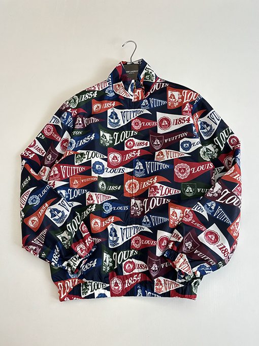 ルイヴィトン カプセルシリーズ オールオーバープリント ジップアップジャケット