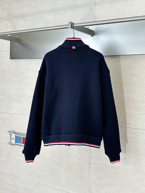 ルイヴィトン コーヒー色の刺繍入り文字入りラムウールジャケット