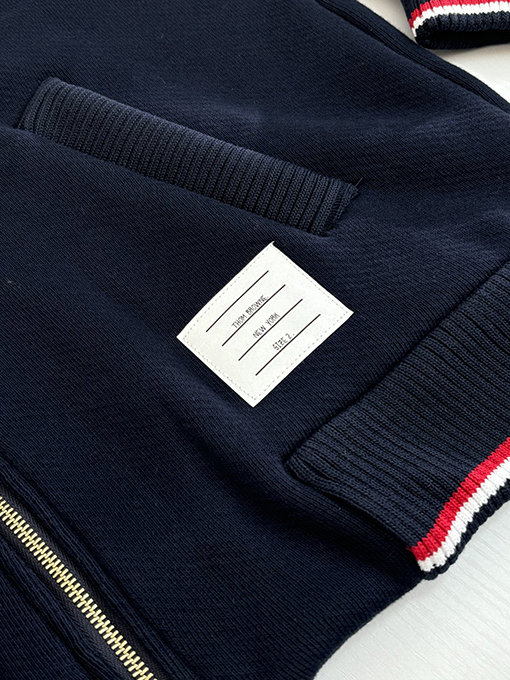 ルイヴィトン コーヒー色の刺繍入り文字入りラムウールジャケット