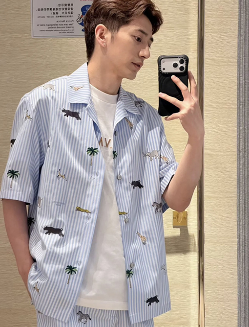 ルイヴィトンThe Darjeeling Limited 刺繍入りストライプ半袖シャツ