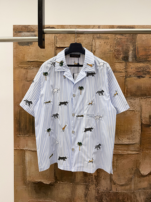 ルイヴィトンThe Darjeeling Limited 刺繍入りストライプ半袖シャツ