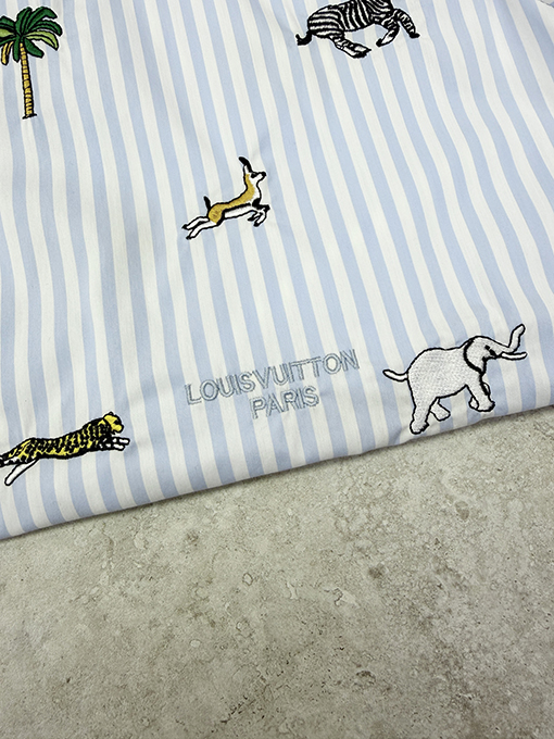 ルイヴィトンThe Darjeeling Limited 刺繍入りストライプ半袖シャツ