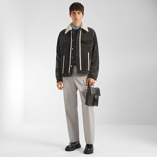 フェンディ クラシックなカーゴパンツ