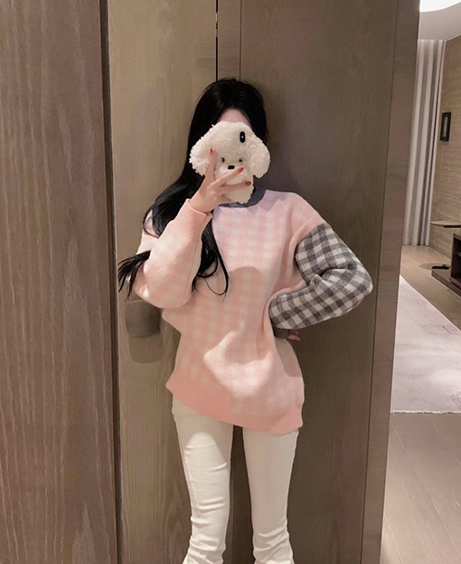 トムブラウンスーパーコピー レディースチェック柄の子犬の刺繍入りラウンドネックセーター