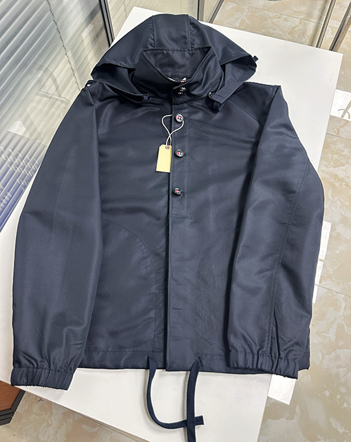 トムブラウン リボンボタンフードジャケット