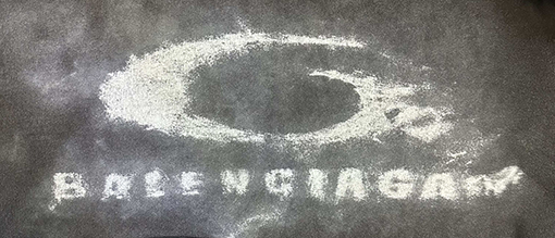 バレンシアガ BALENCIAGA シングルリングスモークウォッシュダメージフード付きスウェットシャツ