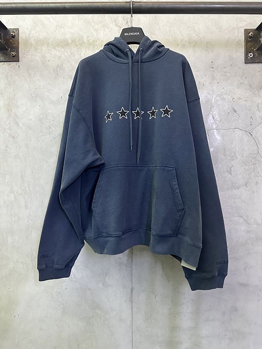 バレンシアガ BALENCIAGA 5つ星スローガンプリントパーカー