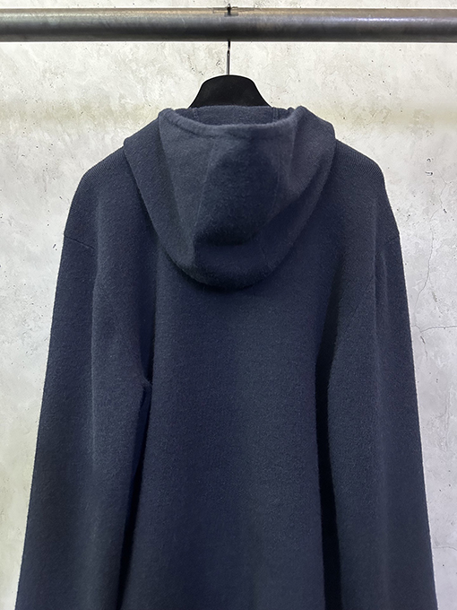 バーバリーコピー ウール混紡のジップアップフード付き刺繍コート