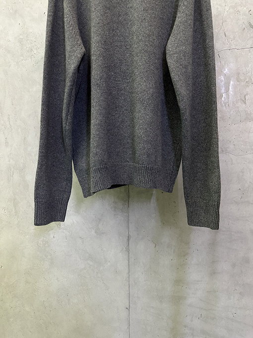 グッチ 新年の赤いランタンダブルG刺繍ニットセーター