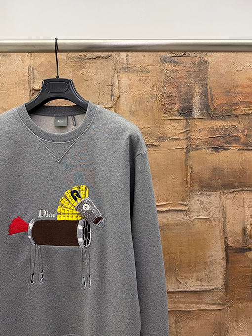 ディオール 新年の限定ポニー刺繍クルーネックスウェットシャツ