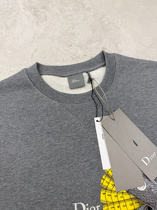 ディオール 新年の限定ポニー刺繍クルーネックスウェットシャツ