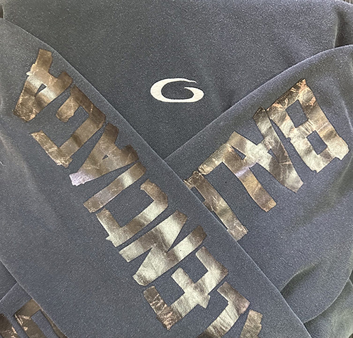 バレンシアガ BALENCIAGA シングルリング刺繍テープフード付きスウェットシャツ