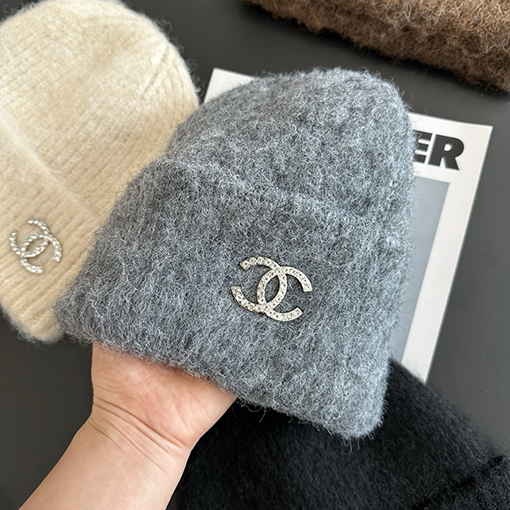 シャネルスーパーコピー ラインストーンウールニット帽