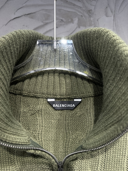 バレンシアガ Balenciaga Demna 新しいセーターパッチワークニットカーディガン