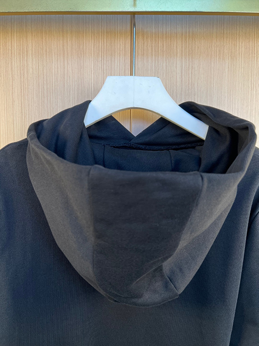 モンクレール 無地ロゴパッチパーカー