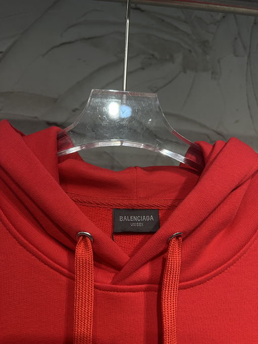 バレンシアガコピー Balenciaga 限定の馬年刺繍ロゴパーカー