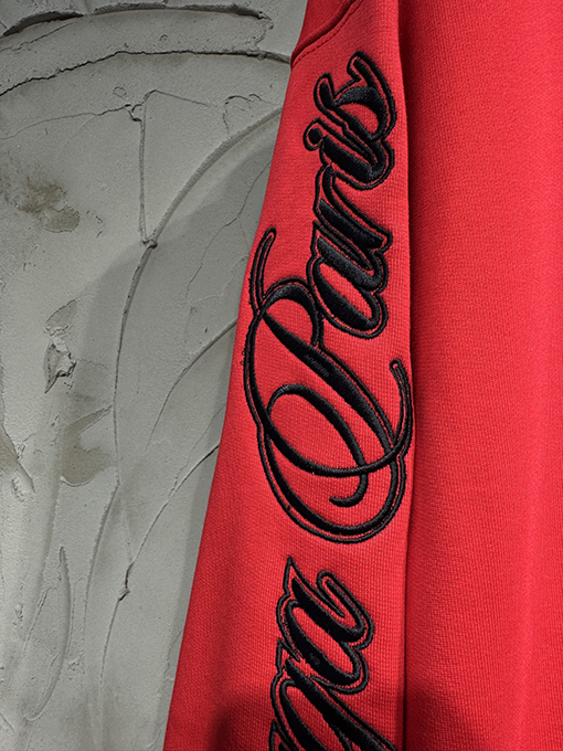 バレンシアガコピー Balenciaga 限定の馬年刺繍ロゴパーカー