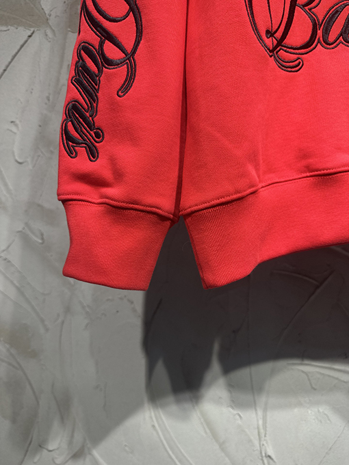 バレンシアガコピー Balenciaga 限定の馬年刺繍ロゴパーカー