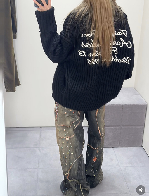 アクネストゥディオズスーパーコピー Acne Studios 3D プリントされた黒とゴールドのチェーンジーンズ