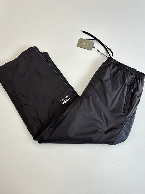 バレンシアガ BALENCIAGA SKIWEAR シリーズ 3B プリントフリース裏地スキーパンツ