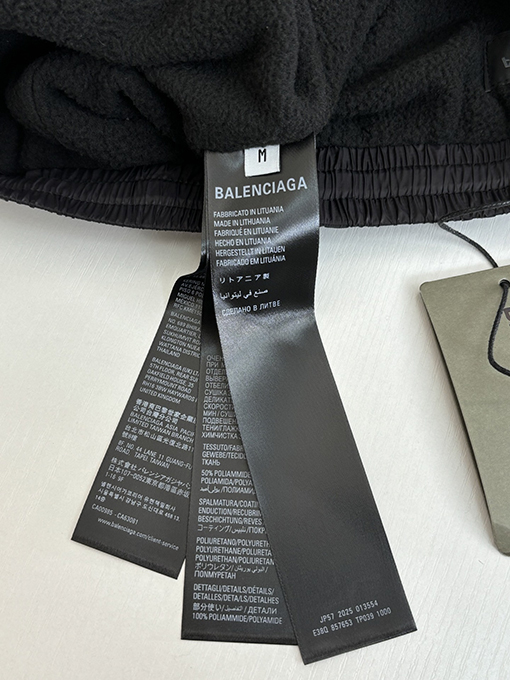 バレンシアガ BALENCIAGA SKIWEAR シリーズ 3B プリントフリース裏地スキーパンツ