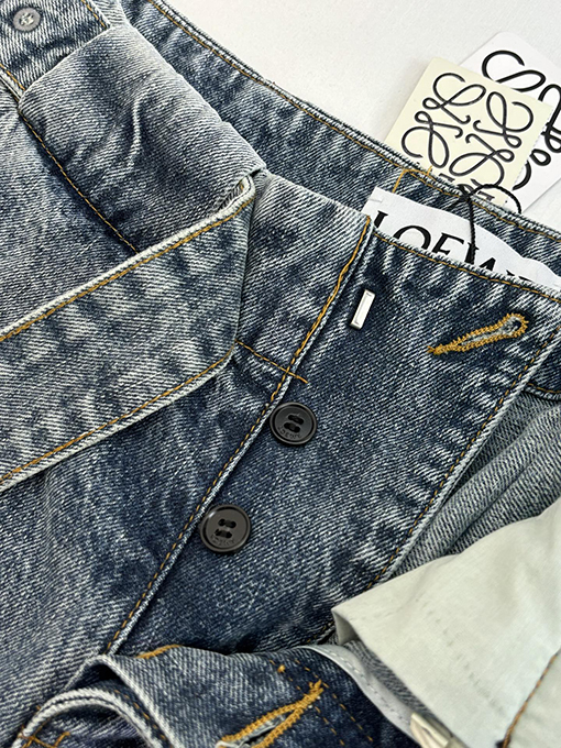 ロエベ デニムレザーラベルベルトジーンズ