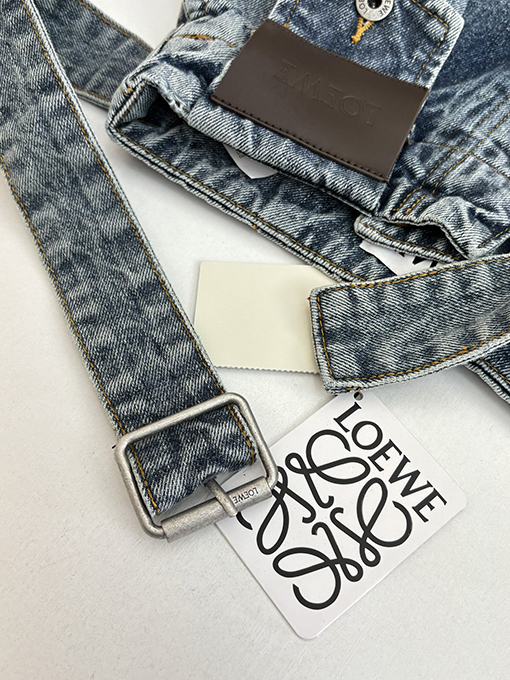 ロエベ デニムレザーラベルベルトジーンズ