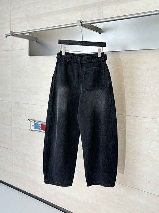 ロエベ デニムレザーラベルベルトジーンズ