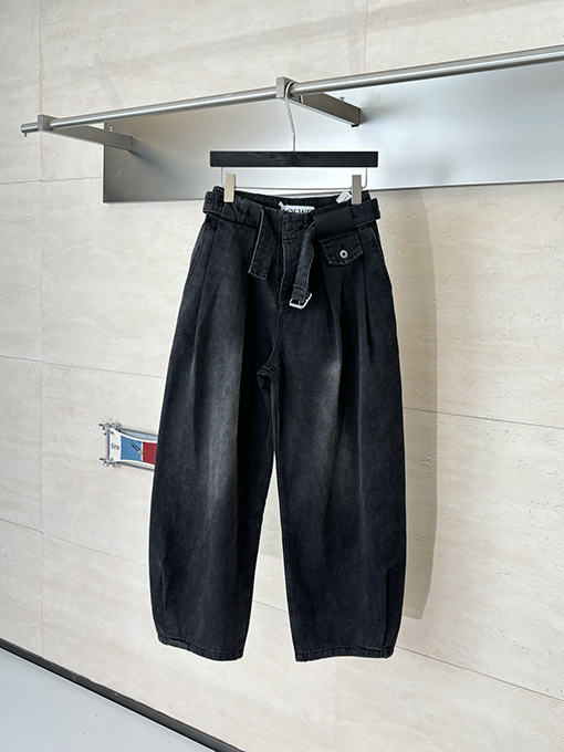 ロエベ デニムレザーラベルベルトジーンズ
