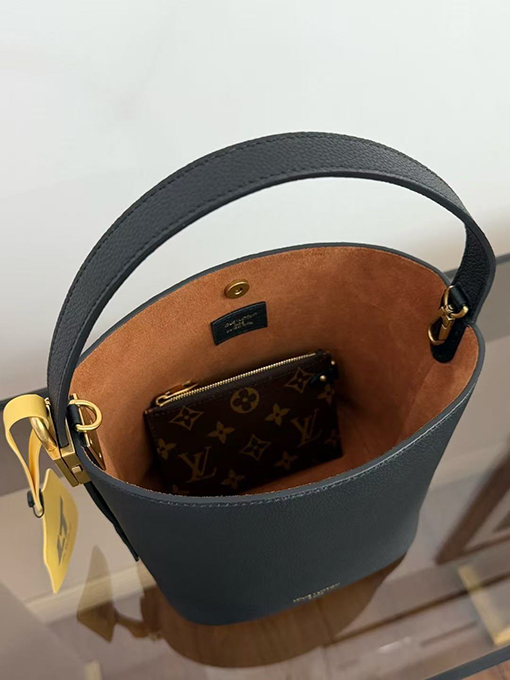 ルイヴィトン M25543 レディースモノグラム キャンバス ミニショルダーバッグ クロスボディ