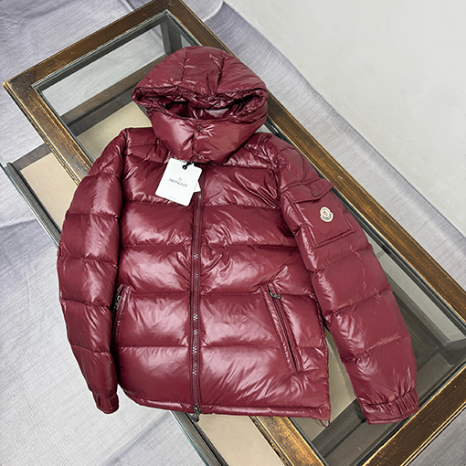 モンクレールスーパーコピー MAYA 新カラースキームクラシックなマヤ風ショートダウンジャケット